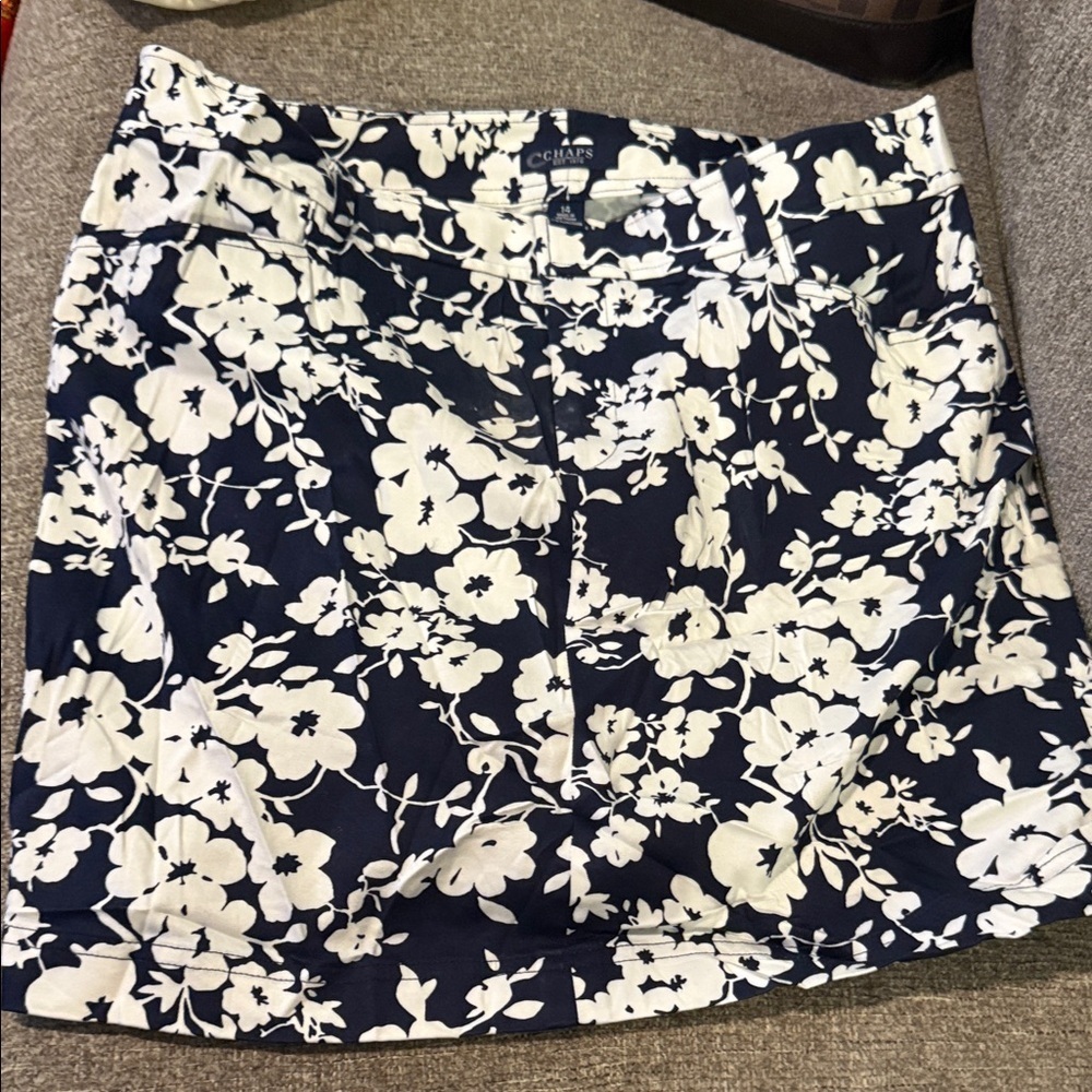 Chaps Navy and White Floral Skirt